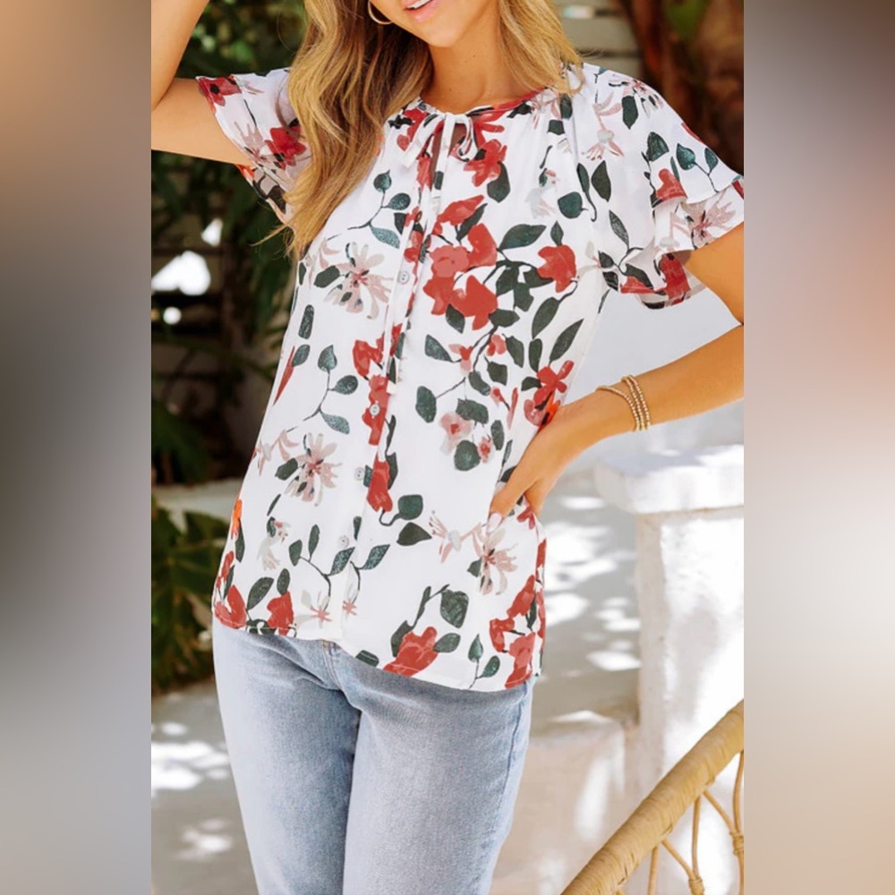 GSTQ Floral Print Top